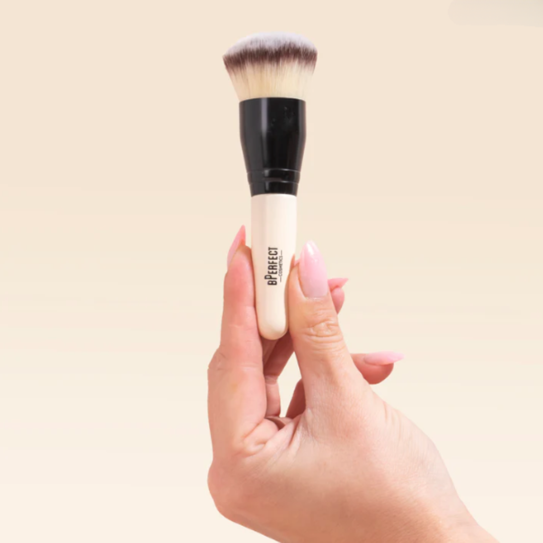 Annalivia | Mini Empress | Base Brush