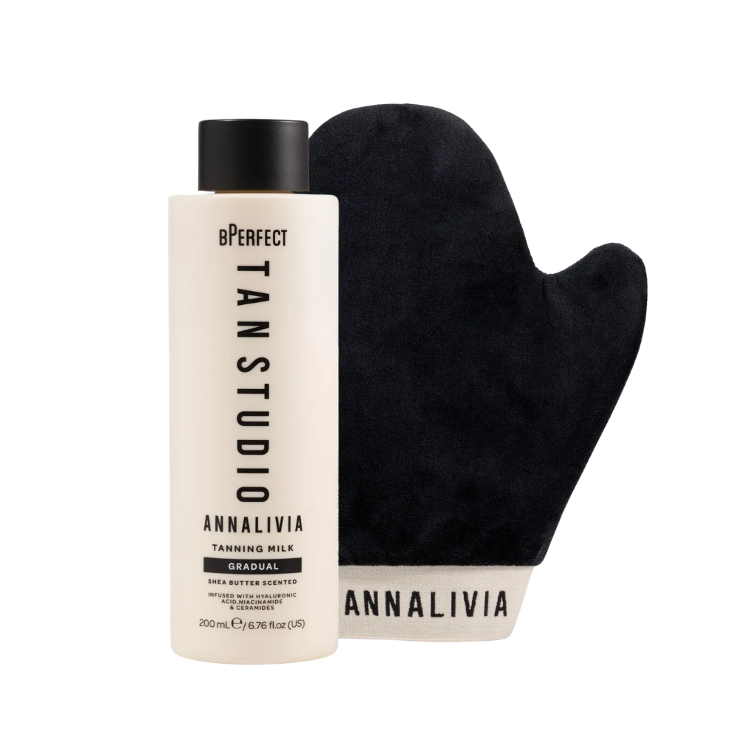 Annalivia | Tanning Milk + Mitt